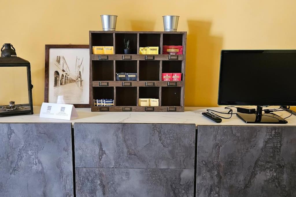 Appartamento Residenza Palazzo Miraldi-Ferrari Cava deʼ Tirreni Esterno foto