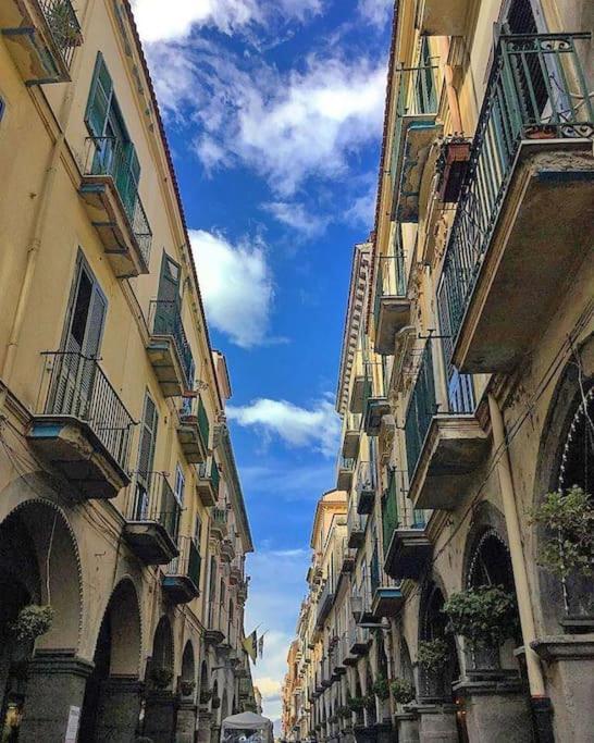 Appartamento Residenza Palazzo Miraldi-Ferrari Cava deʼ Tirreni Esterno foto